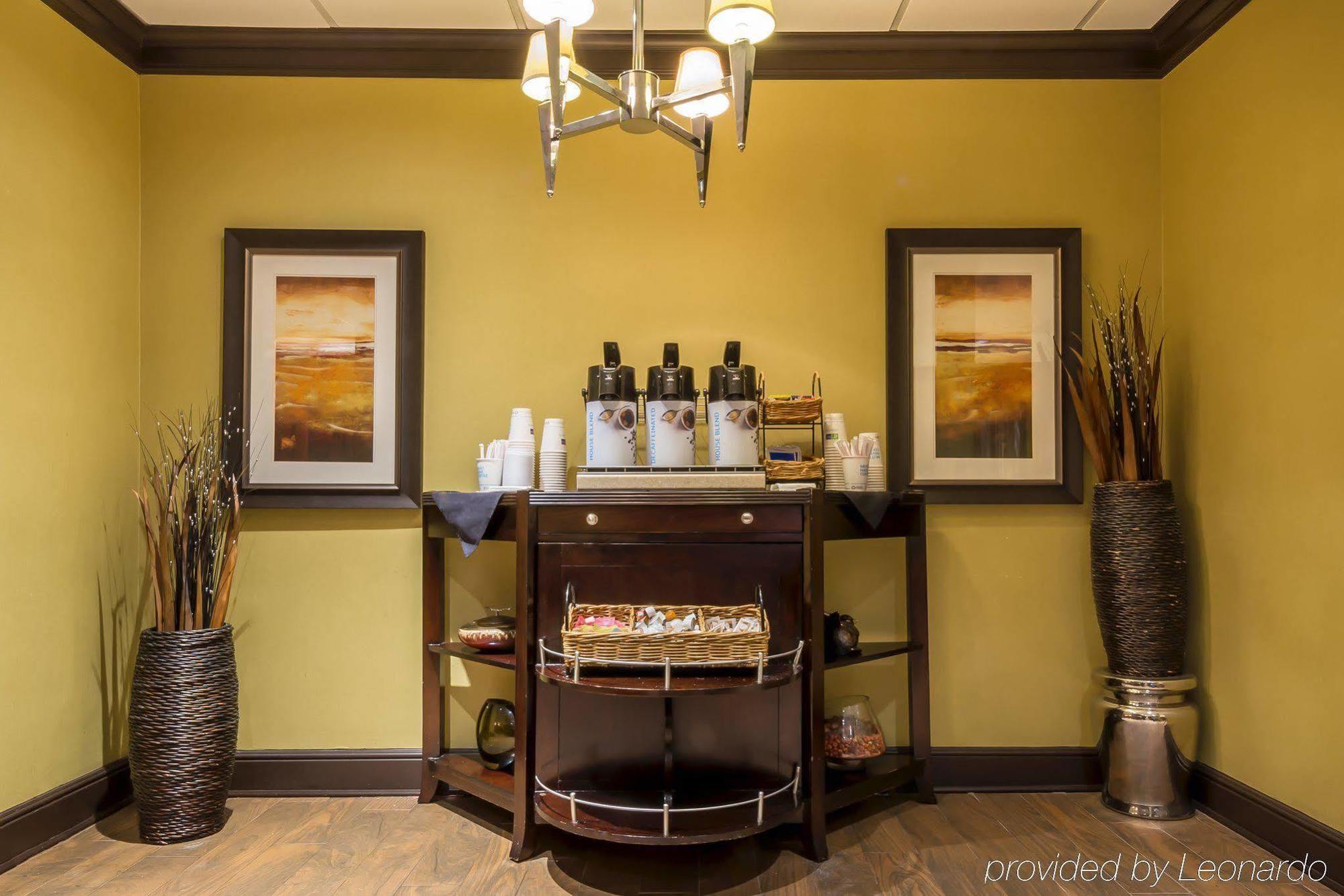 Holiday Inn Express Atlanta Airport-College Park By Ihg Exterior foto